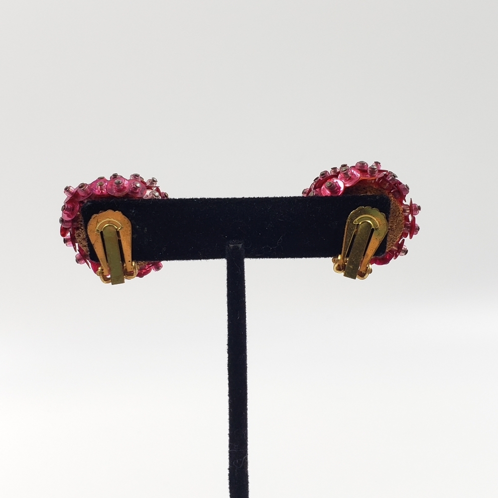 Vtg clip-on Sequined Beaded Red Earrings - Picture 4 of 6